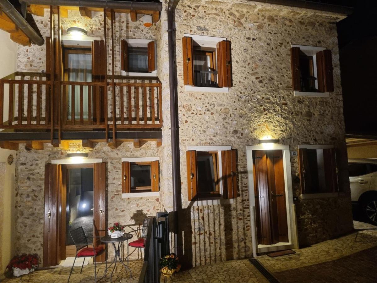 فيلا Giulietta E Romeo Pove del Grappa المظهر الخارجي الصورة